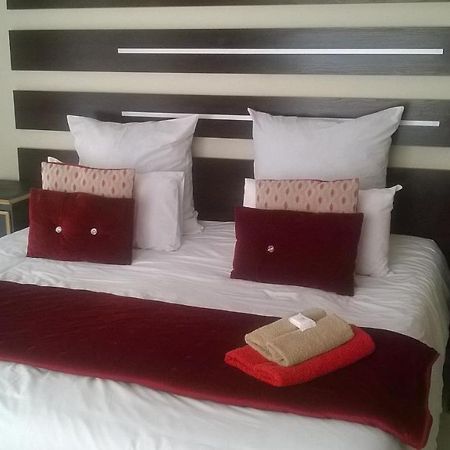 Baobab Tree Guest House Блоемфонтейн Екстериор снимка