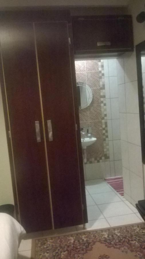 Baobab Tree Guest House Блоемфонтейн Екстериор снимка